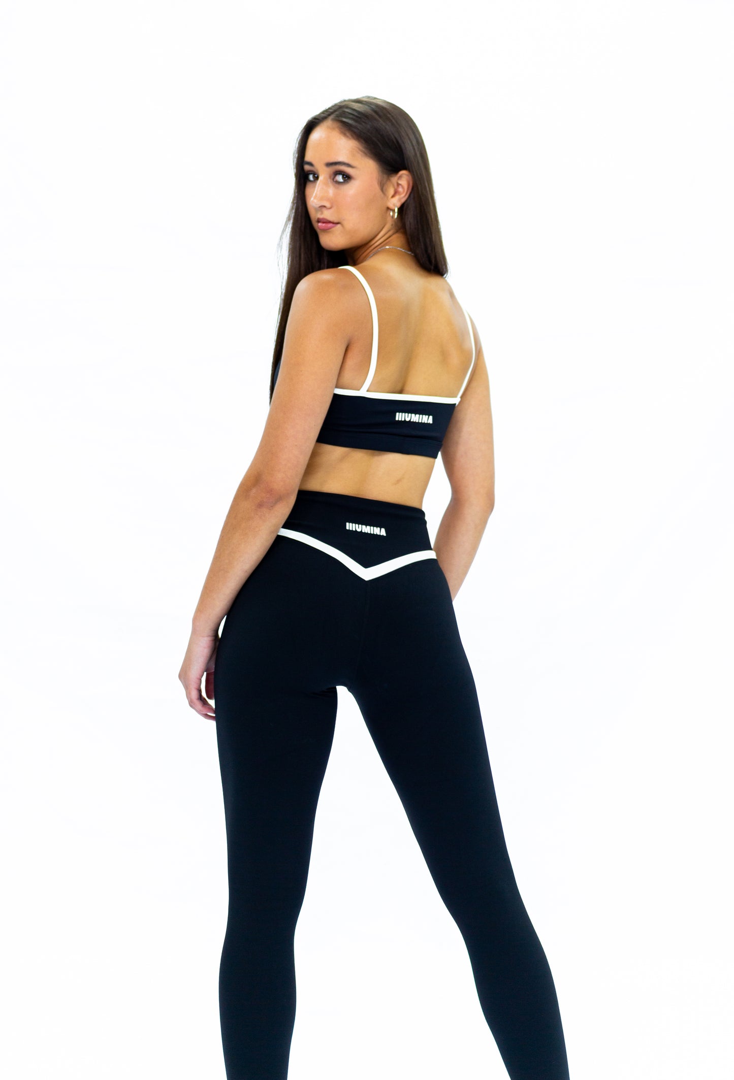 SEAMLESS BLACK LEGGINGS