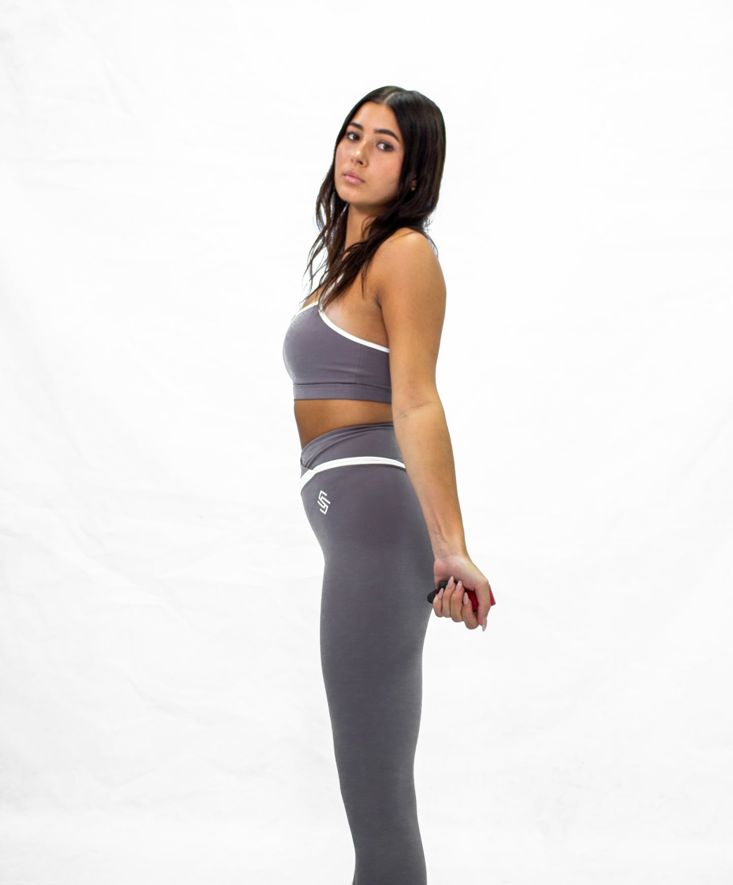 SEAMLESS GREY SPORTS BRA